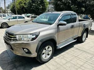 Toyota Hilux Revo Extra Cab 2020