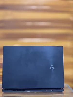 Asus Zenbook Pro 14 Duo OLED, a dual-screen laptop