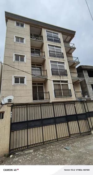 B+G+4 Apartment Building in Semit