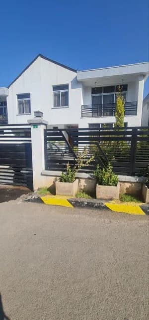250 sqm House in Hosea Real Estate