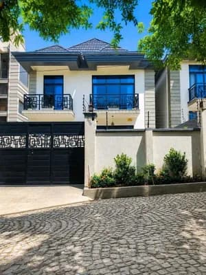 Modern G+1 House in Ayat