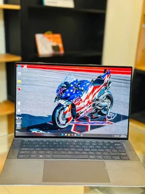 Dell Precision 5560 i7 4K Touch