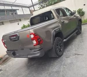 Toyota Invincible Double cab