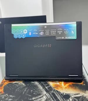 GIGABYTE A16 16GB RAM 512GB SSD new