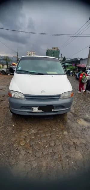 Toyota 2L dolphin
