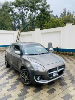 Suzuki Swift 2022 Automatic