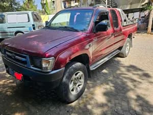 Toyota 2LT Pickup Manual 2000