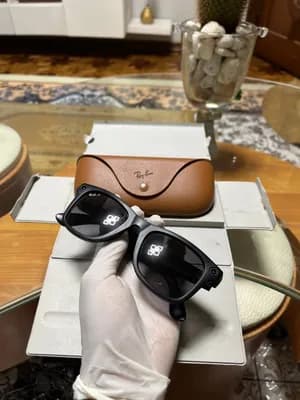 Ray-Ban Wayfarer Premium Sunglasses