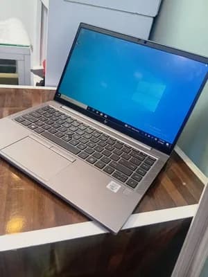 HP ZBook Firefly 14 G7 Touchscreen