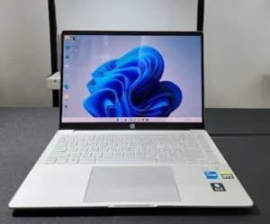HP Pavilion Plus 14 Core i5 12th Gen