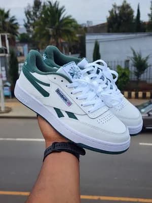 Reebok flat