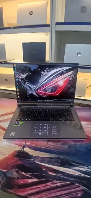 Asus ROG Strix i9 RTX 4060 Laptop