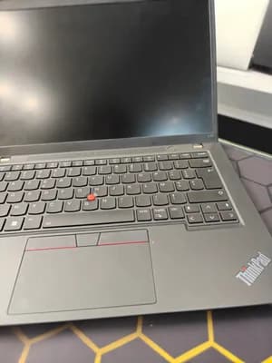 Lenovo Thinkpad AMD Ryzen 5 Pro 12th Generation