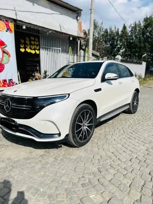 2022 Mercedes-Benz EQC 400