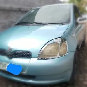 Toyota Vitz 2001 1.0L