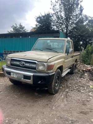 Toyota Land Cruiser Single Cab 2009