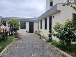 L-Shape Villa House Yeka Abado