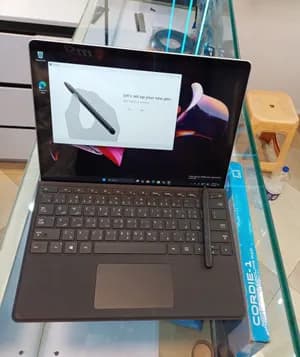 Microsoft Surface Pro 9 i7 16GB 512GB