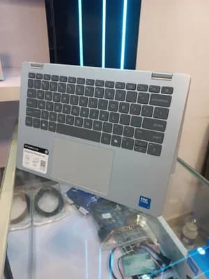 HP OmniBook 5 Flip 14-fp0023dx Laptop