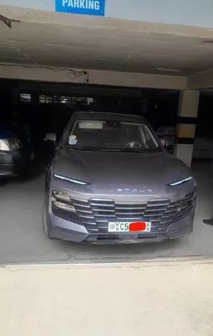 2022 SUV with 3000 Km