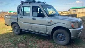 Mahindra Double cab 2010 Model