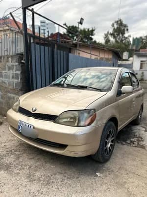 Toyota Platz 2001 Automatic