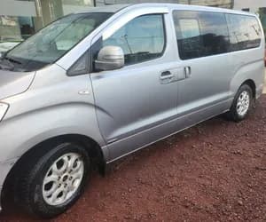 Hyundai Grand Starex 2012