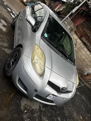 Toyota Compact Yaris 2010 Automatic