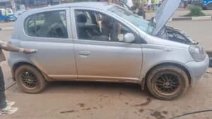 Toyota Vitz 2001 1.0L Automatic