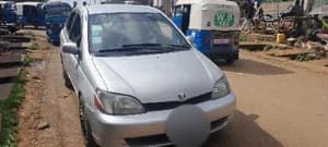 Toyota Platz 1.0L 2001