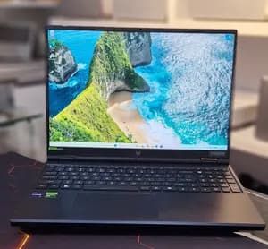 Acer Predator PHN16 Gaming Laptop