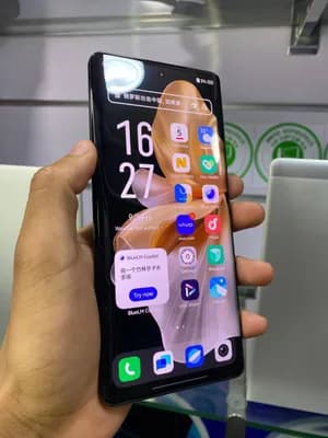 Vivo S18 256GB 8GB RAM