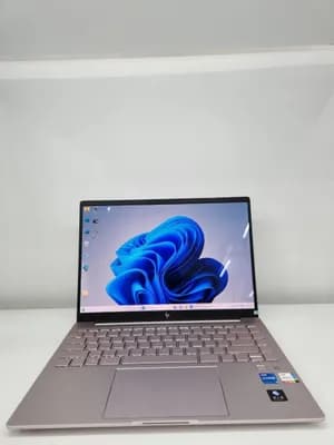 HP Pavilion Plus 14 i5 Laptop