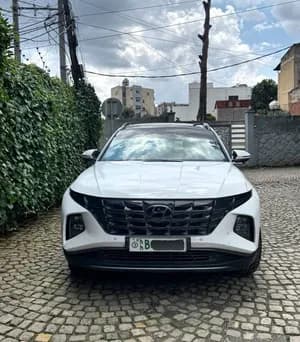 Hyundai Tucson 2022 8-Speed Automatic