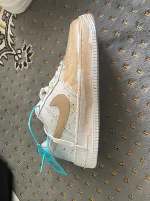 NIKE AIR FORCE 1