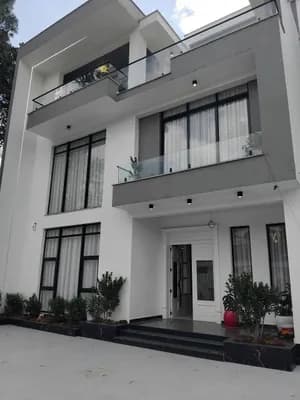 325 Sqm House for Sale