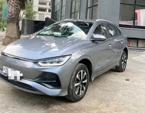 BYD E2