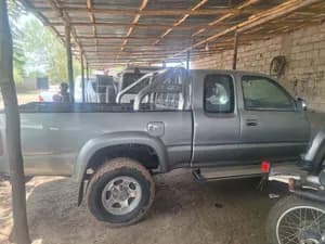 Toyota Hilux Pickup 2005