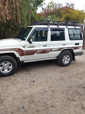 Toyota Land Cruiser 70 Series 2015