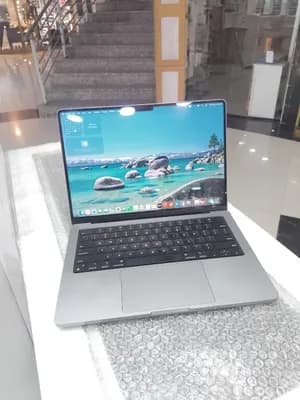 MacBook Pro M1 14 inch 2021