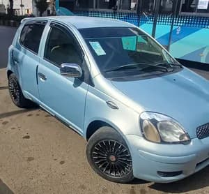 Toyota Vitz 2004