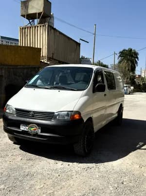 Toyota 2LT Diesel Van 2003
