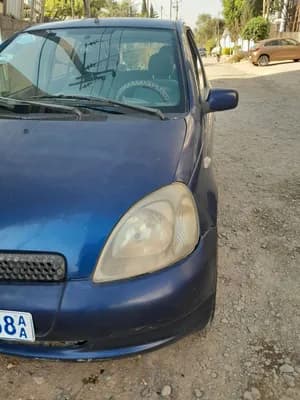 Toyota Vitz 2001 1.0L used