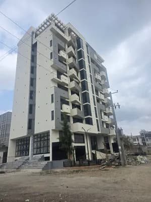 Modern Building for Hospital Rent