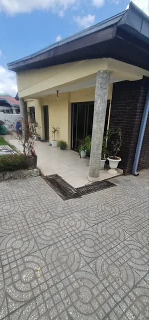House for Sale 300 sqm Ayat