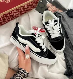 Vans KNU Skool Low Black White