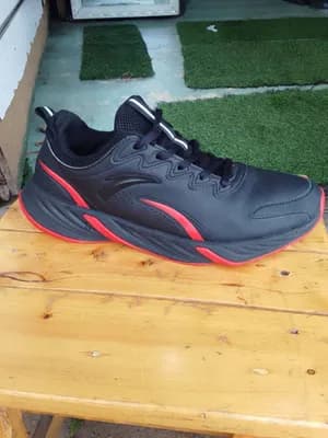 Anta Sneakers Size 42