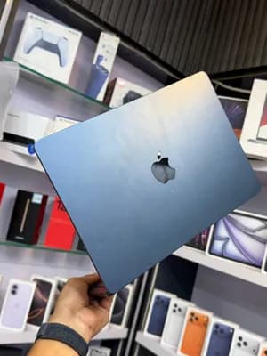 MacBook Air M2 512GB 8GB RAM 13.3 inch