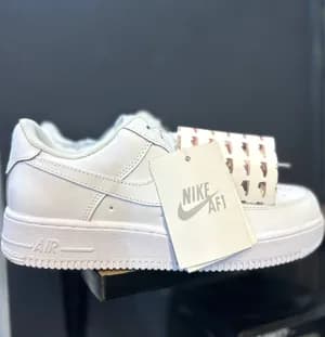 Nike Air Force 1 Sneakers