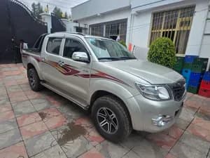 Toyota Hilux Double Cab 2013